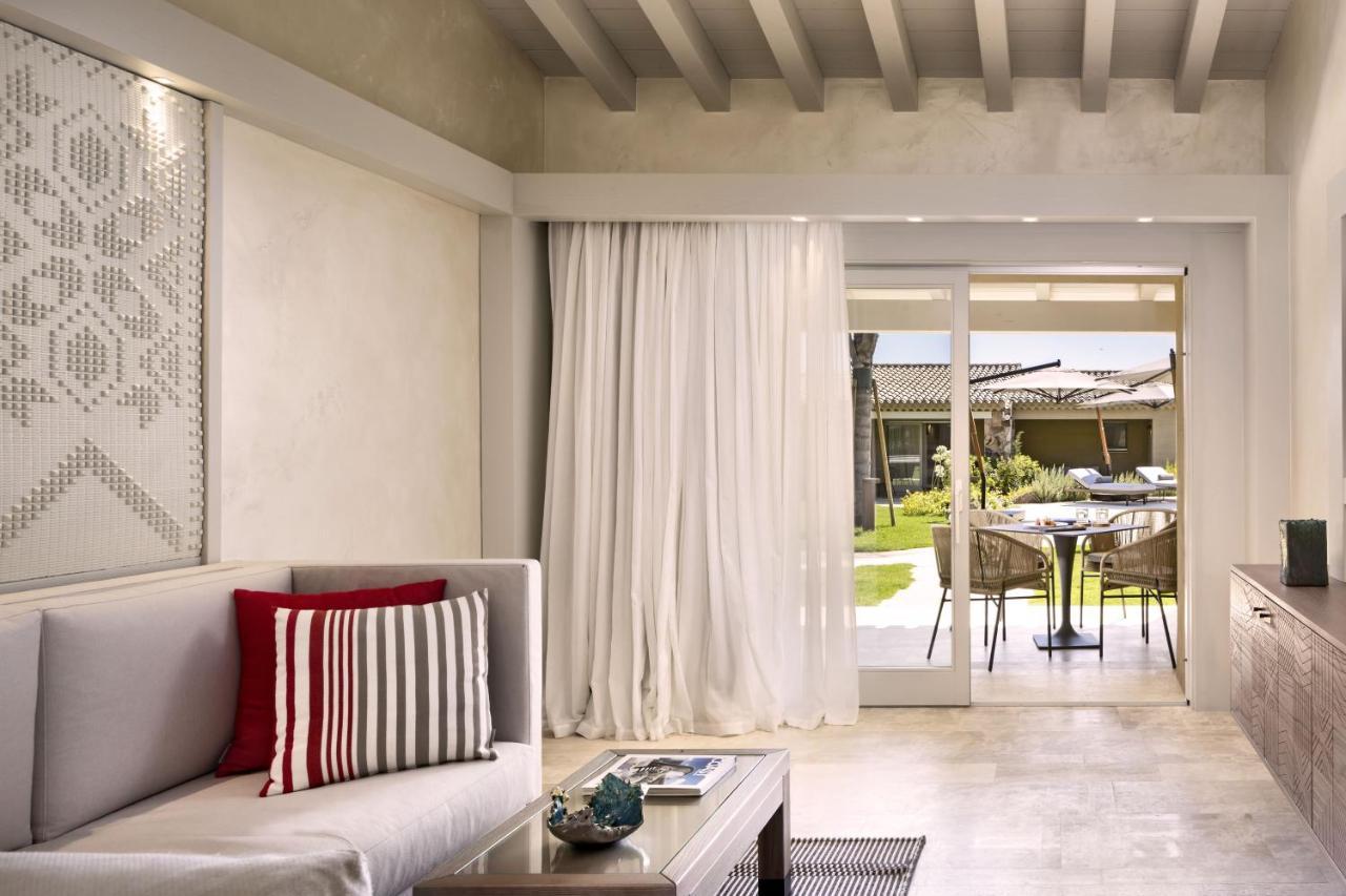7Pines Resort Sardinia - A Destination By Hyatt Baja Sardinia Exteriör bild