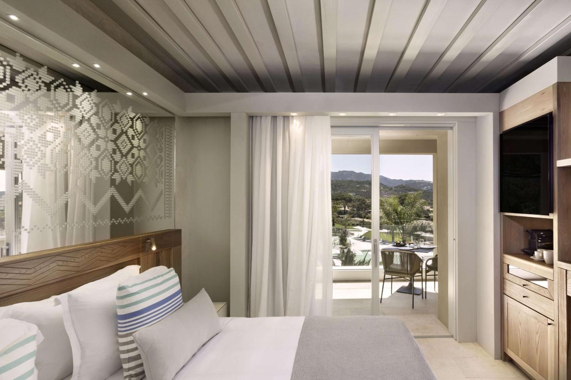 7Pines Resort Sardinia - A Destination By Hyatt Baja Sardinia Exteriör bild
