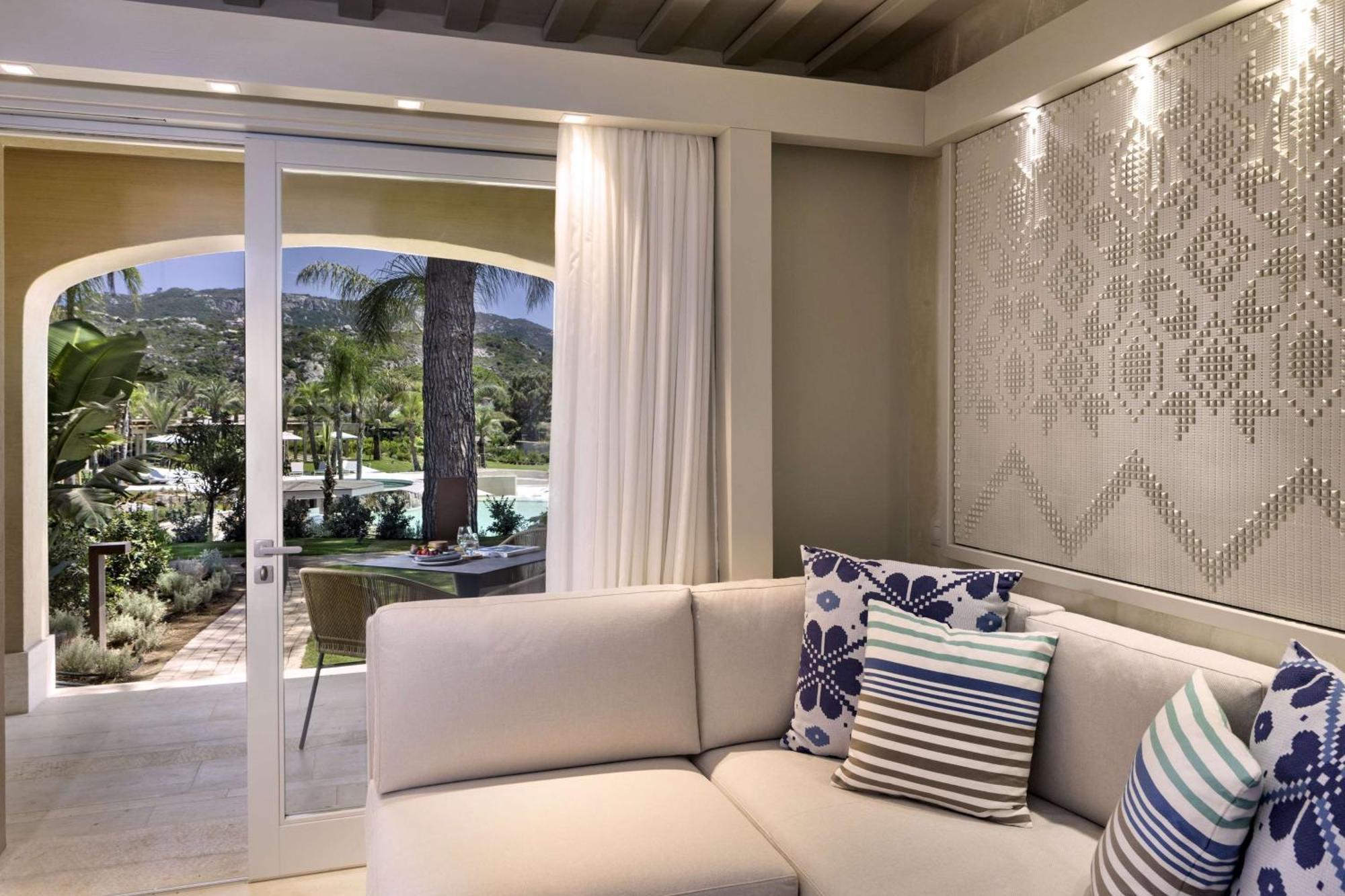 7Pines Resort Sardinia - A Destination By Hyatt Baja Sardinia Exteriör bild